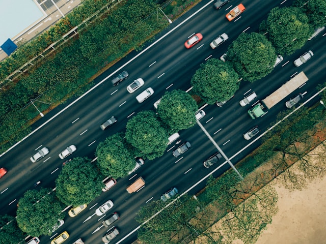 Overhead photo of traffic